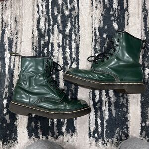 DR. MARTENS FOREST GREEN‎ LEATHER BOOTS 37EU MADE IN ENGLAND RARE VINTAGE UNISEX